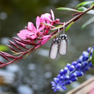 Cínované náušnice perlové